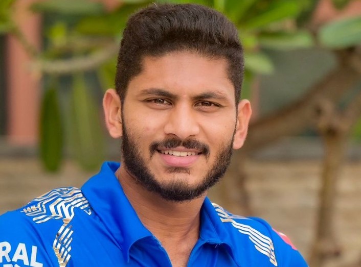 Basil Thampi Biography, Bowling, Batting & Fielding Stats