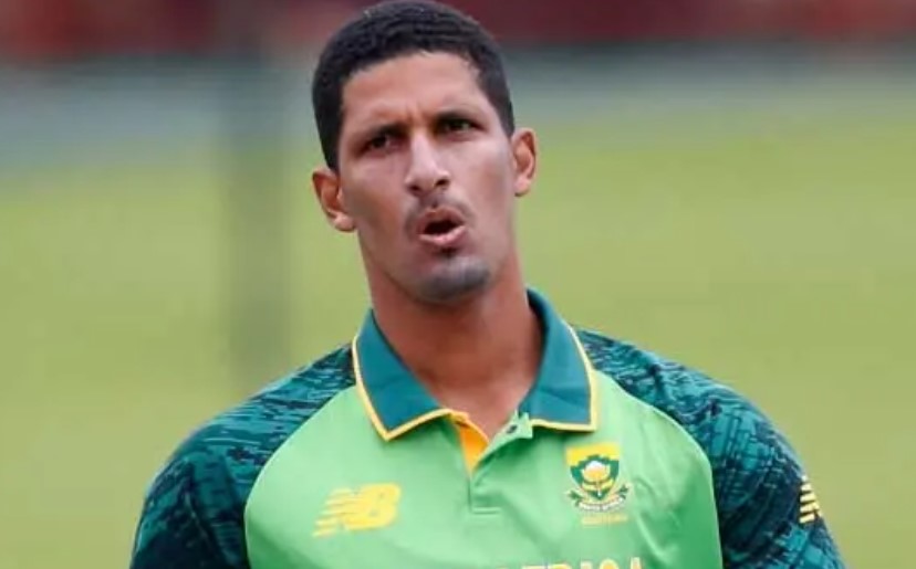 Beuran Hendricks Biography, Bowling, Batting & Fielding Stats