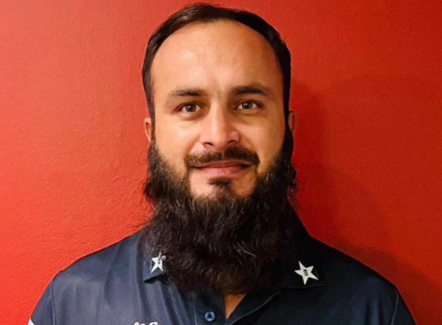 Zeeshan Maqsood Biography, Bowling, Batting & Fielding Stats